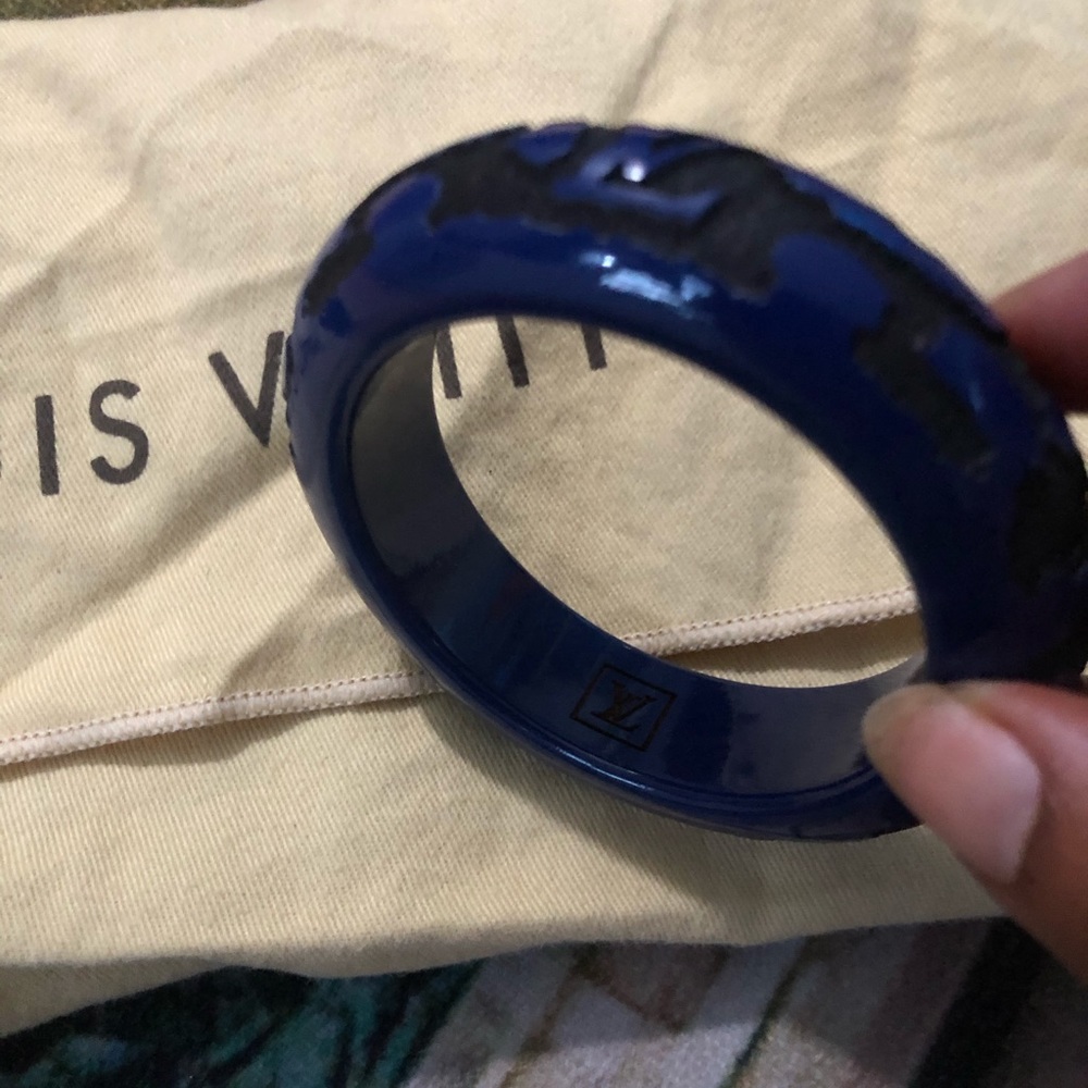 Louis Vuitton Bangle